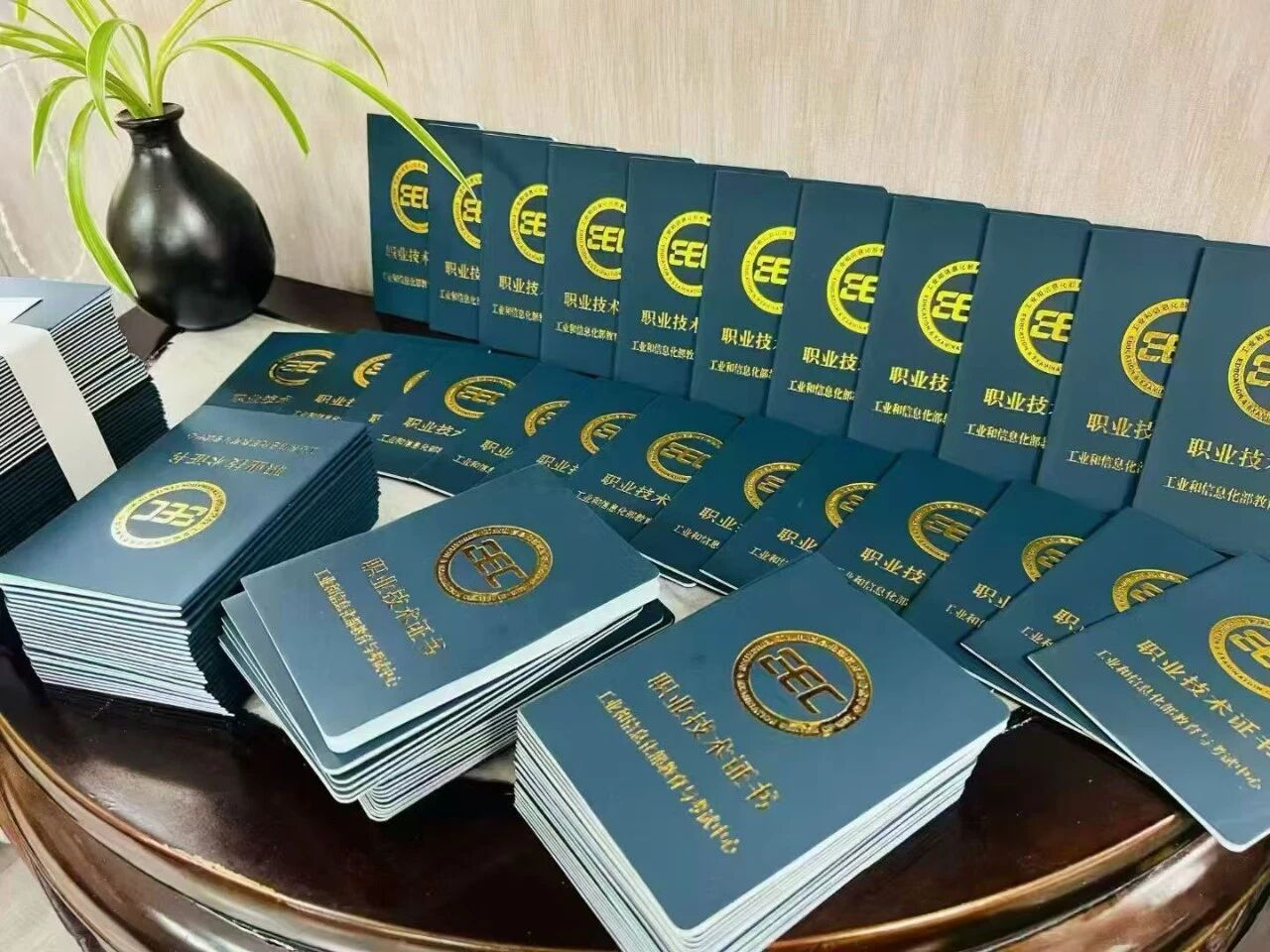 微信图片_2026-02-27_105019_010.jpg 辉达 553e2